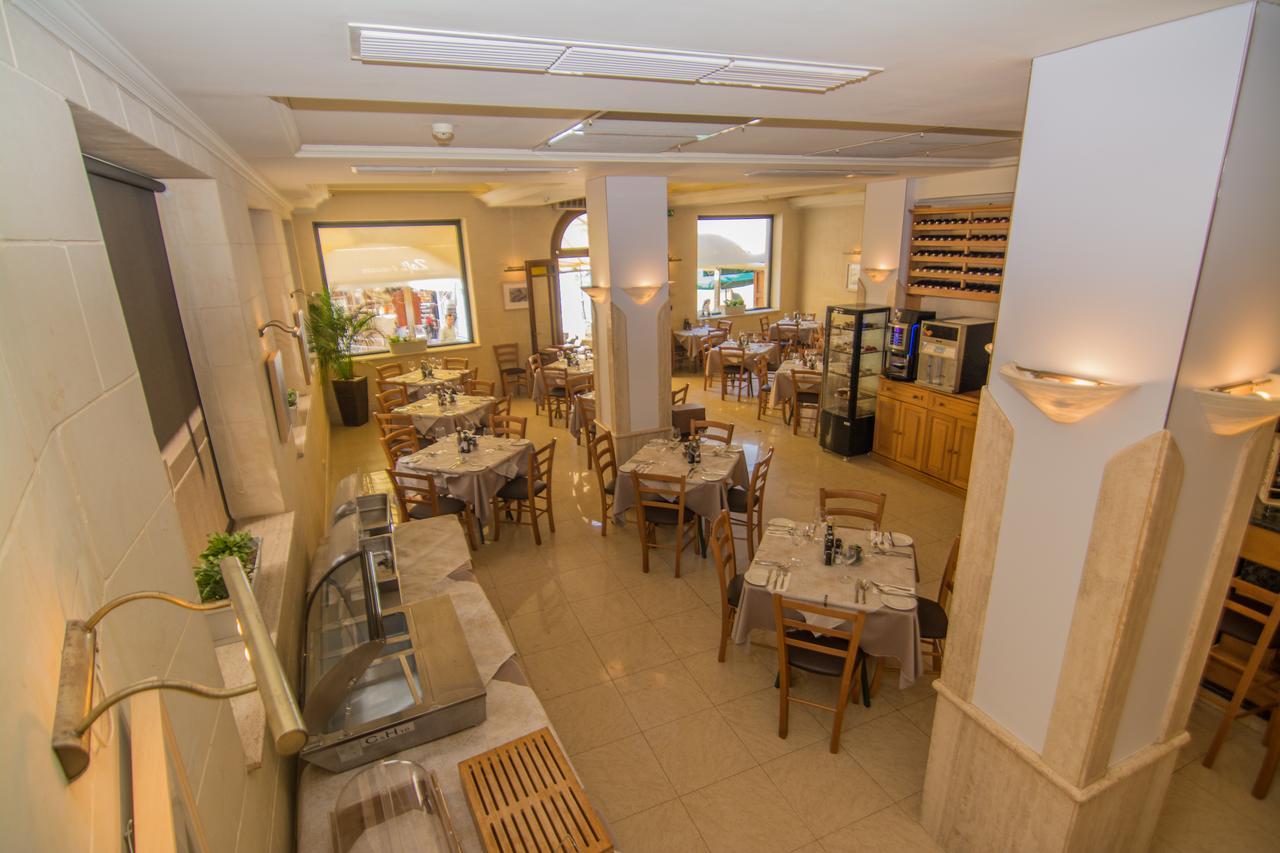 Hotel San Andrea Xlendi Bagian luar foto